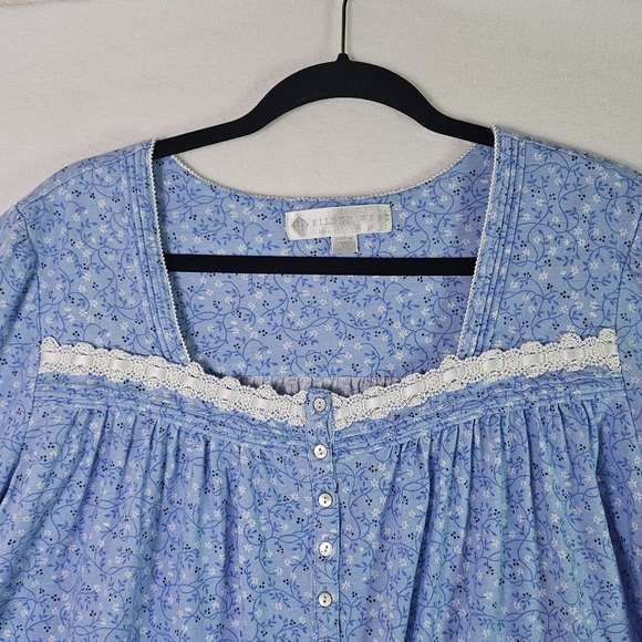 **SOLD** - Picture 3 of 10